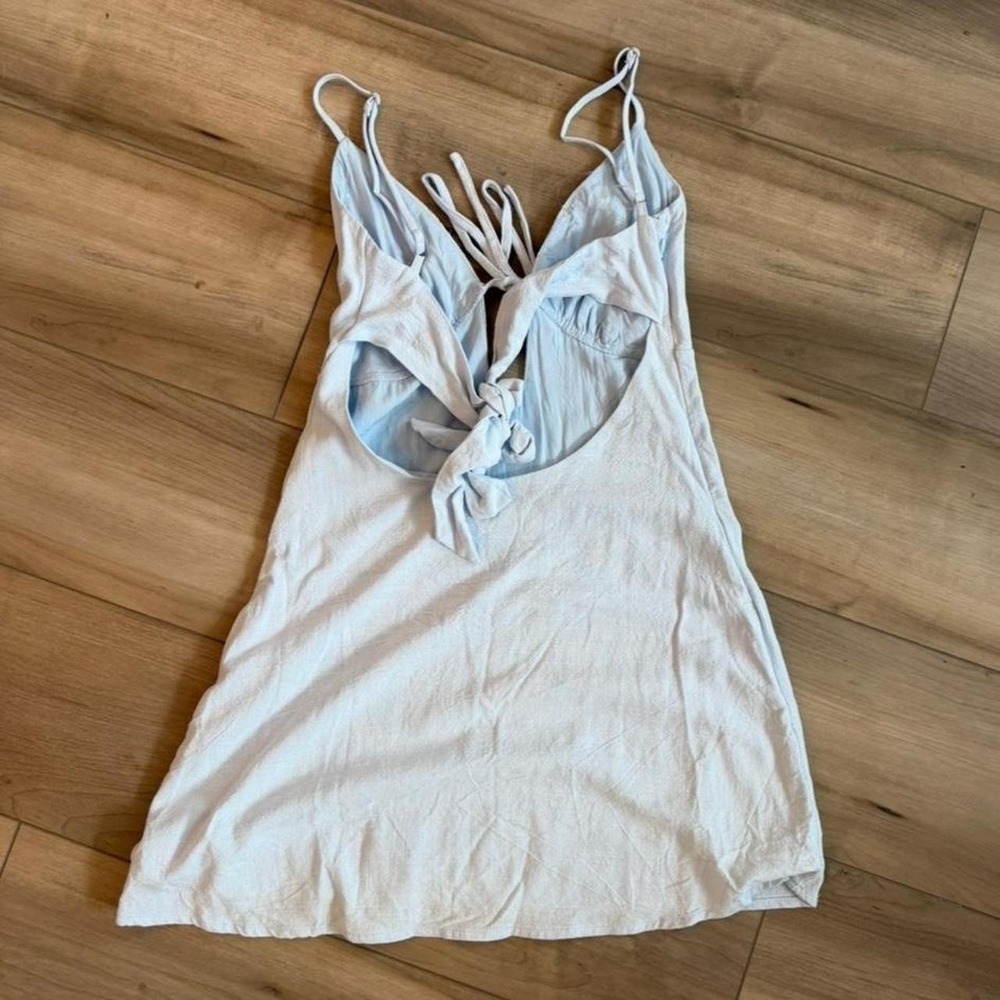 Peppermayo linen size 0/2 US summer light weight mini dress adjustable straps - Picture 2 of 3